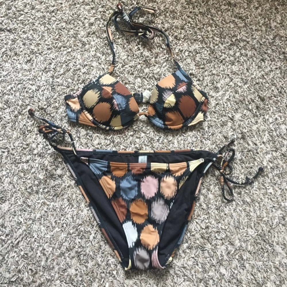 Victoria Secret bikini